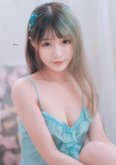 年轻的小姨子_手机免费观看